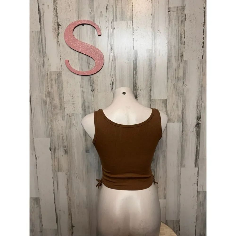 Brown Ruched Side Tank Top – Size Small - Picture 3 of 5